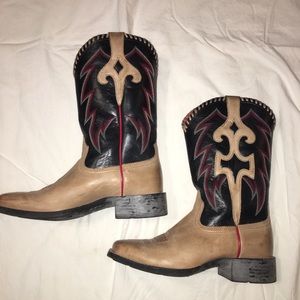 Arita women’s boots